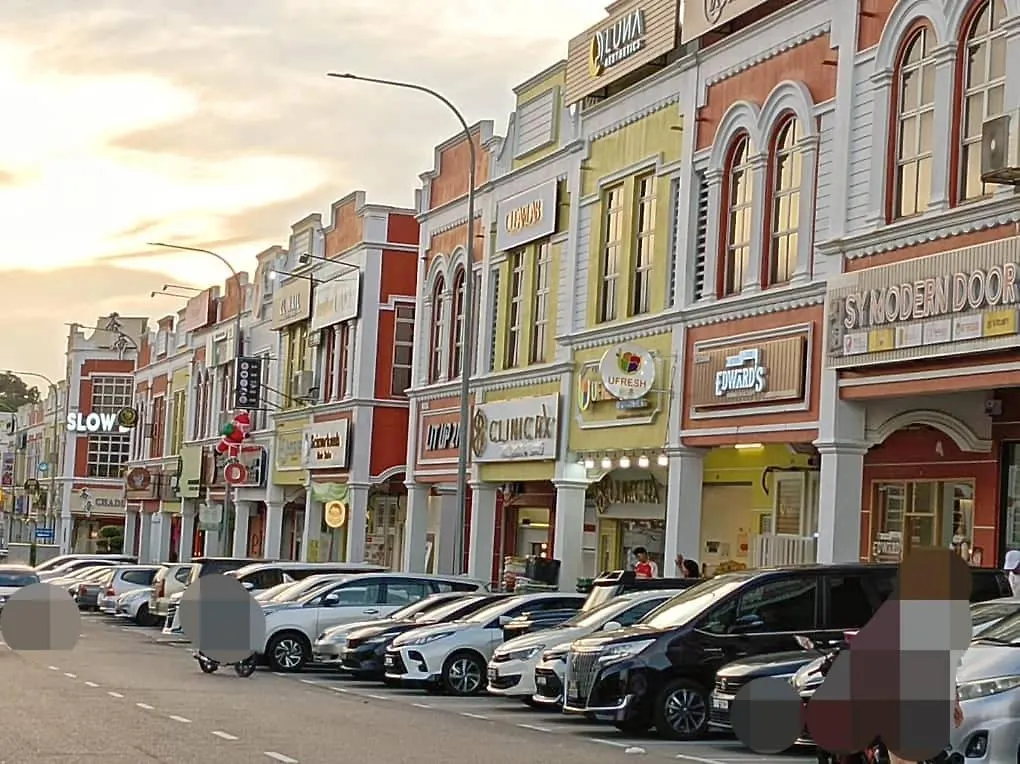 Mount Austin Hawkelai Apartment Johor Bahru